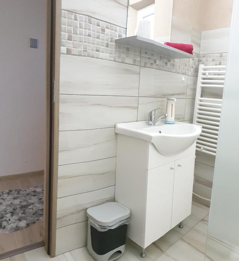 דירות Casa Ana Cluj מראה חיצוני תמונה